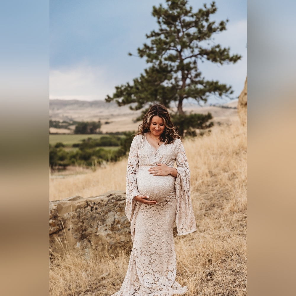 Elegant Lace Maternity Gown